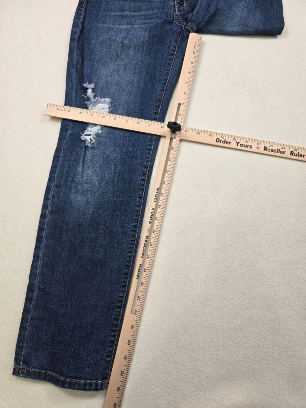 Liverpool Peyton Distressed Slim Boyfriend Jeans Size 12/31 Blue Denim - Picture 2 of 7